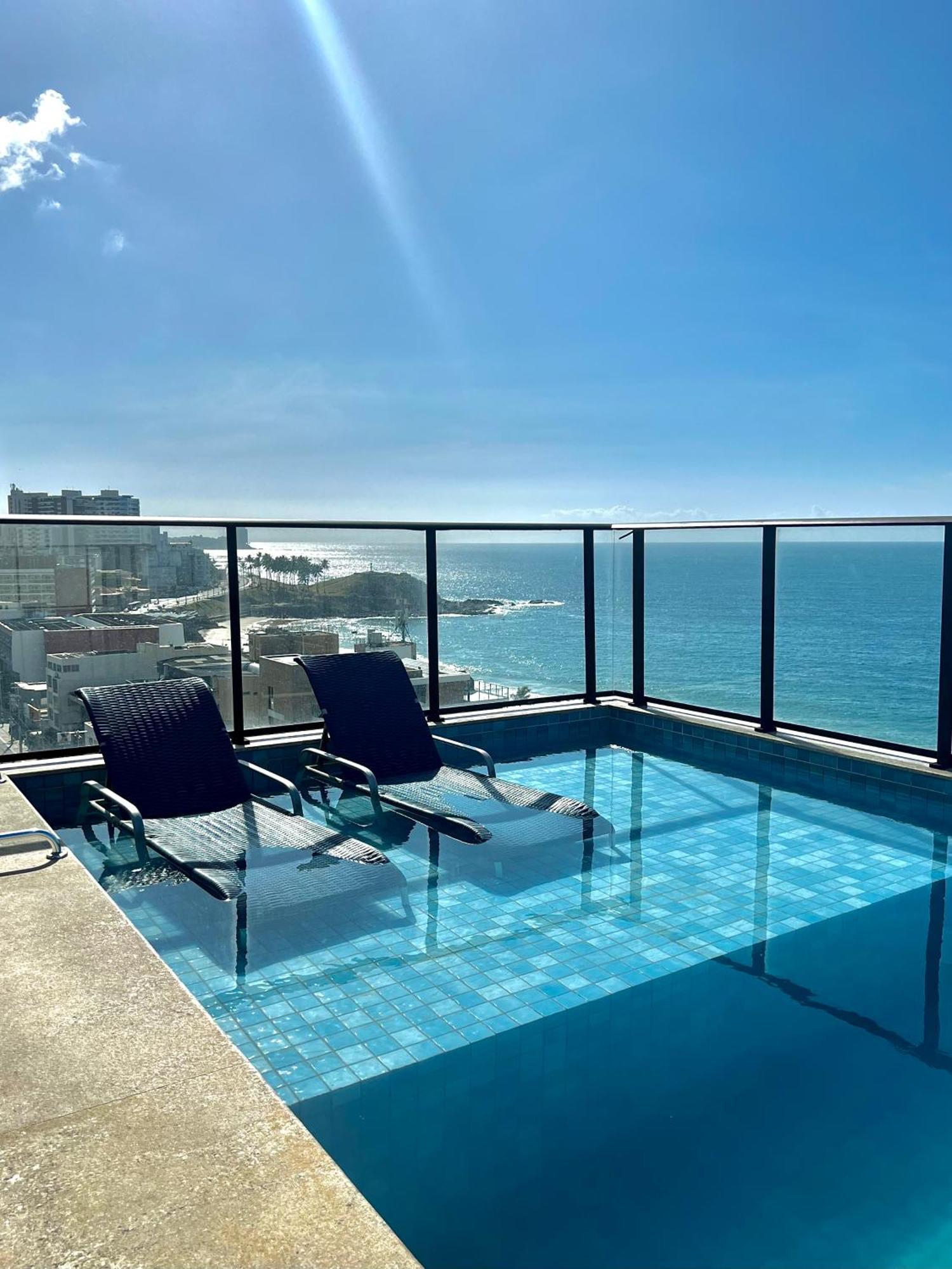 Lindo Flat No Farol Da Barra Apartment Salvador Exterior photo